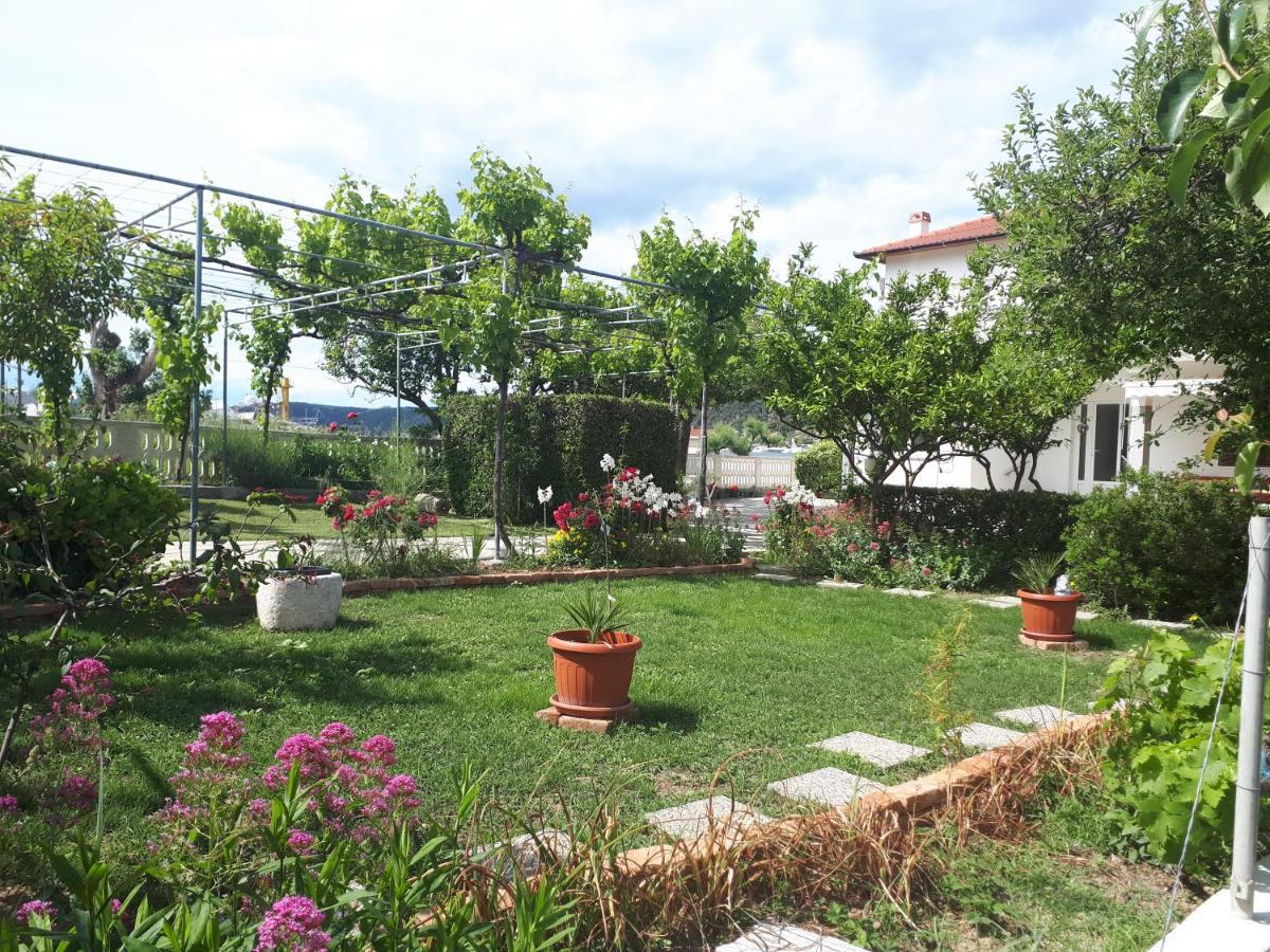 Gvacic House Apartman Supetarska Draga Kültér fotó