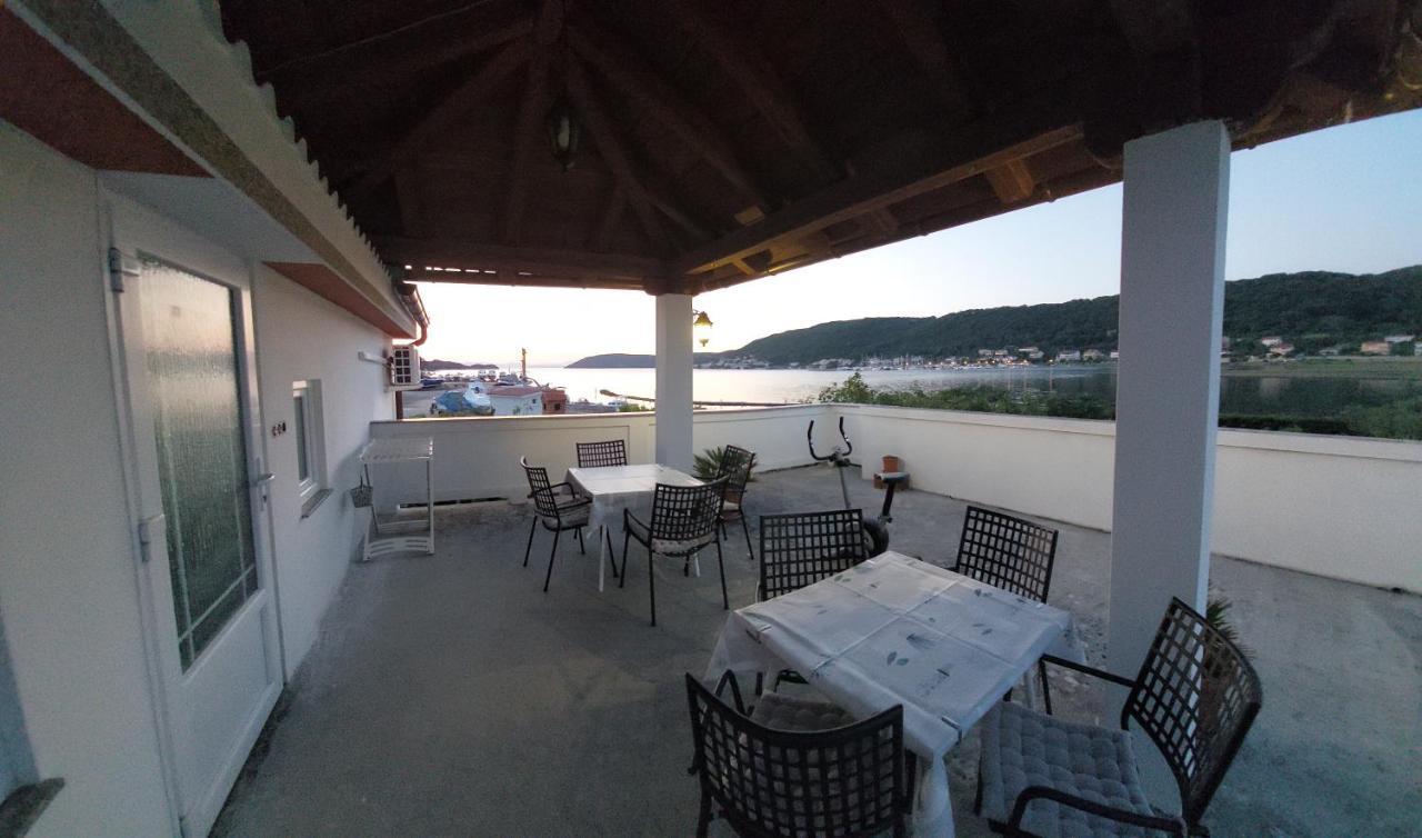 Gvacic House Apartman Supetarska Draga Kültér fotó