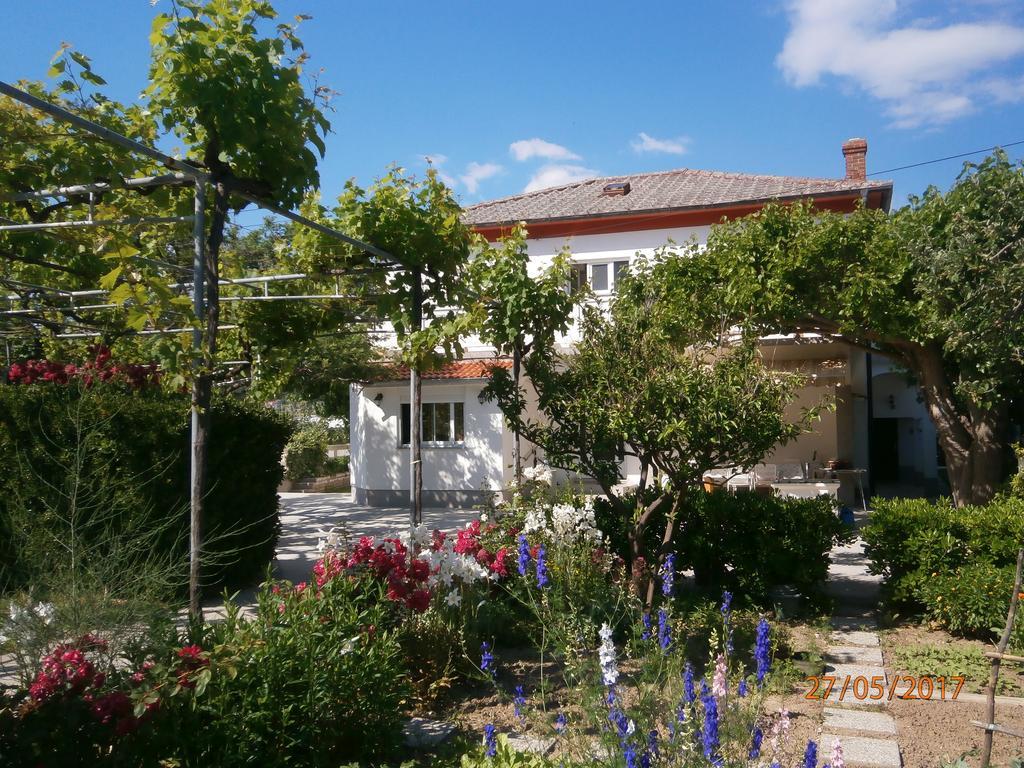Gvacic House Apartman Supetarska Draga Kültér fotó
